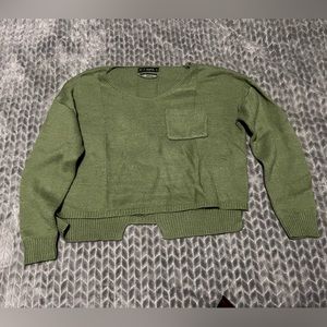 Green crop top size small.